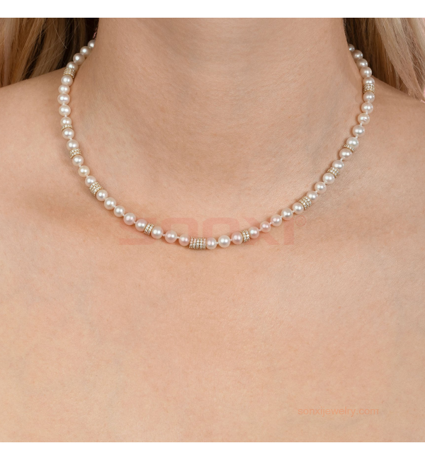 Diamond And Pearl Rasa Necklace